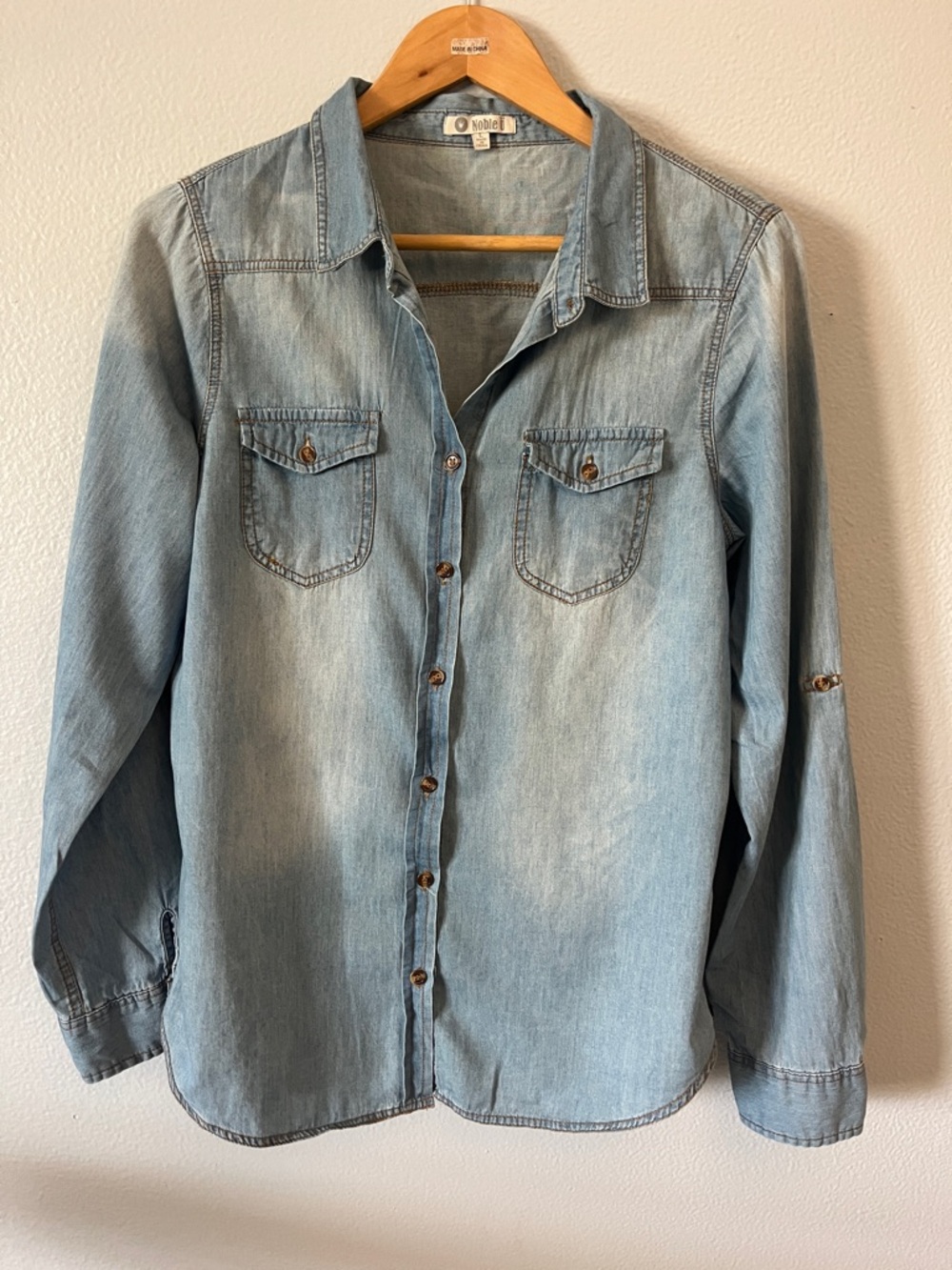 🔥Noble U Chambray Denim Button-Down Shirt Large Western 3/$20 or 5/$30🔥